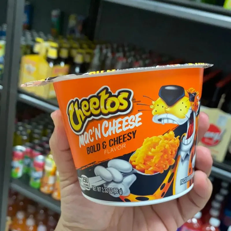 Cheetos Mac'n Cheese Bold & Cheesy 66g - Američki slatkiši - OhMyCandyBox Hrvatska